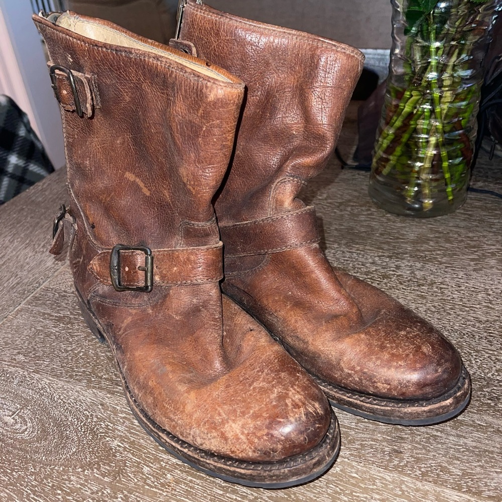 FRYE Boots
